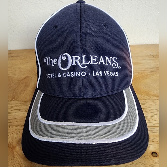 The Orlean Hote and Caino Las Vegas Two-tone Mesh Trucker Hat - Picture 2 of 10